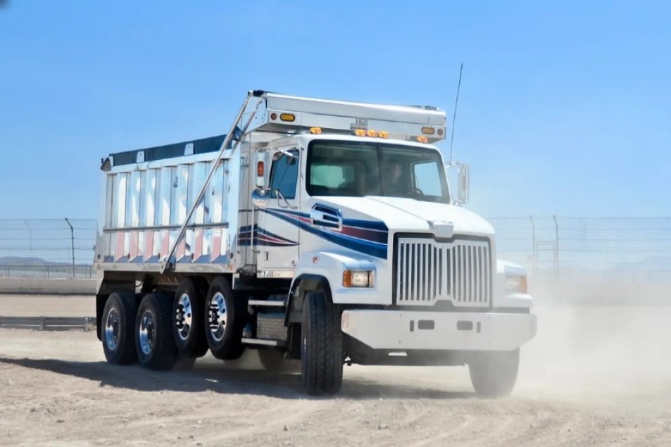 Class DZ Straight Truck Driver Training Program - Topstone Career College - Truck Driver Training School