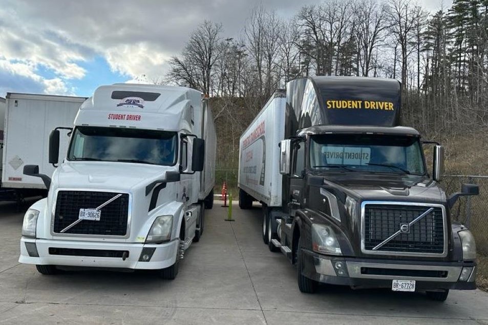 Topstone Career College - Truck Driver Training School Kitchener, Waterloo, Cambridge, Guelph - AZ, DZ, Air Brake licence